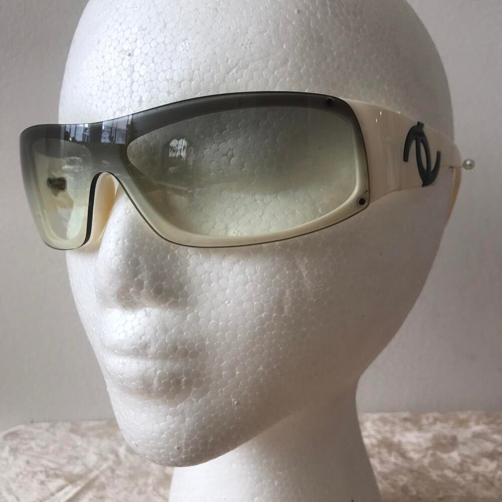 Chanel Y2K Dream Wrap Glasses